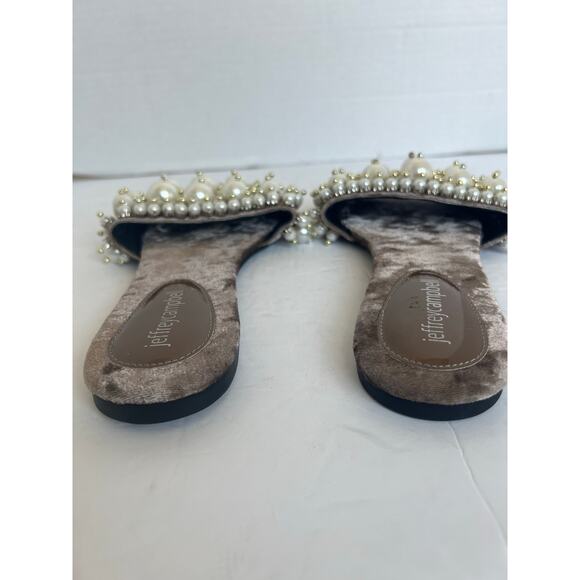 Jeffrey Campbell Dressy Pixie Faux Pearl Taupe Crushed Velvet Slide Sandals Sz 9 - Picture 10 of 12